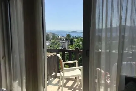 Modern 2 Bedroom Flat In Golturkbuku