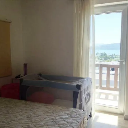 Modern 2 Bedroom Flat In Golturkbuku